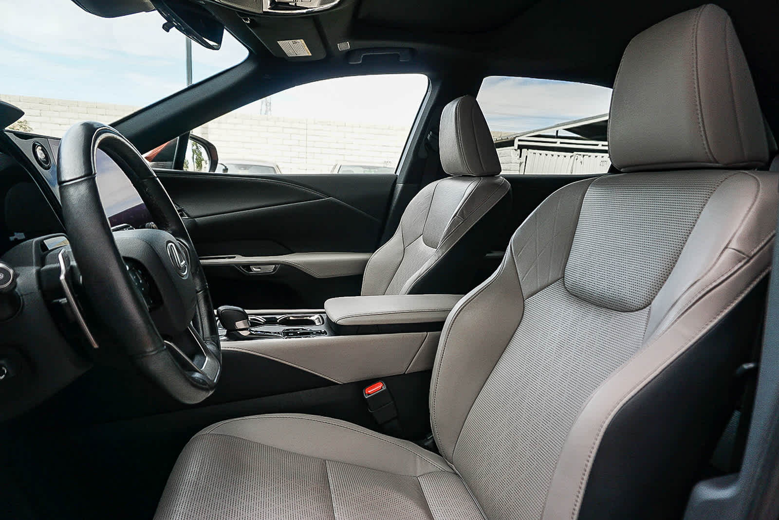 Thumbnail: 2024 Lexus RX - 18