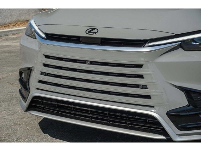 Thumbnail: 2025 Lexus TX - 8