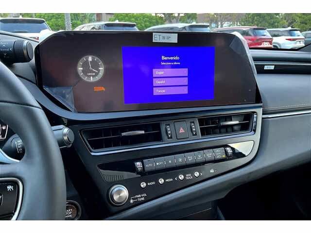 Thumbnail: 2025 Lexus ES - 6