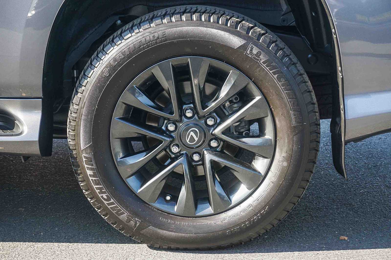 Thumbnail: 2023 Lexus GX - 16