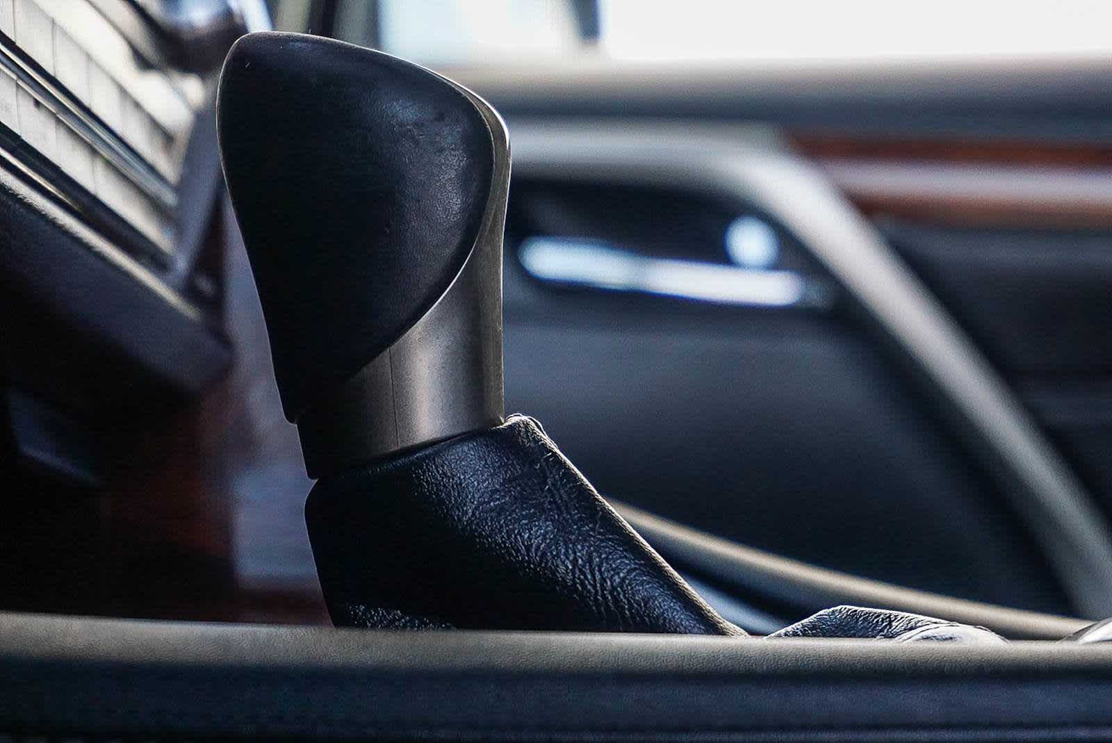 Thumbnail: 2018 Lexus RX - 20