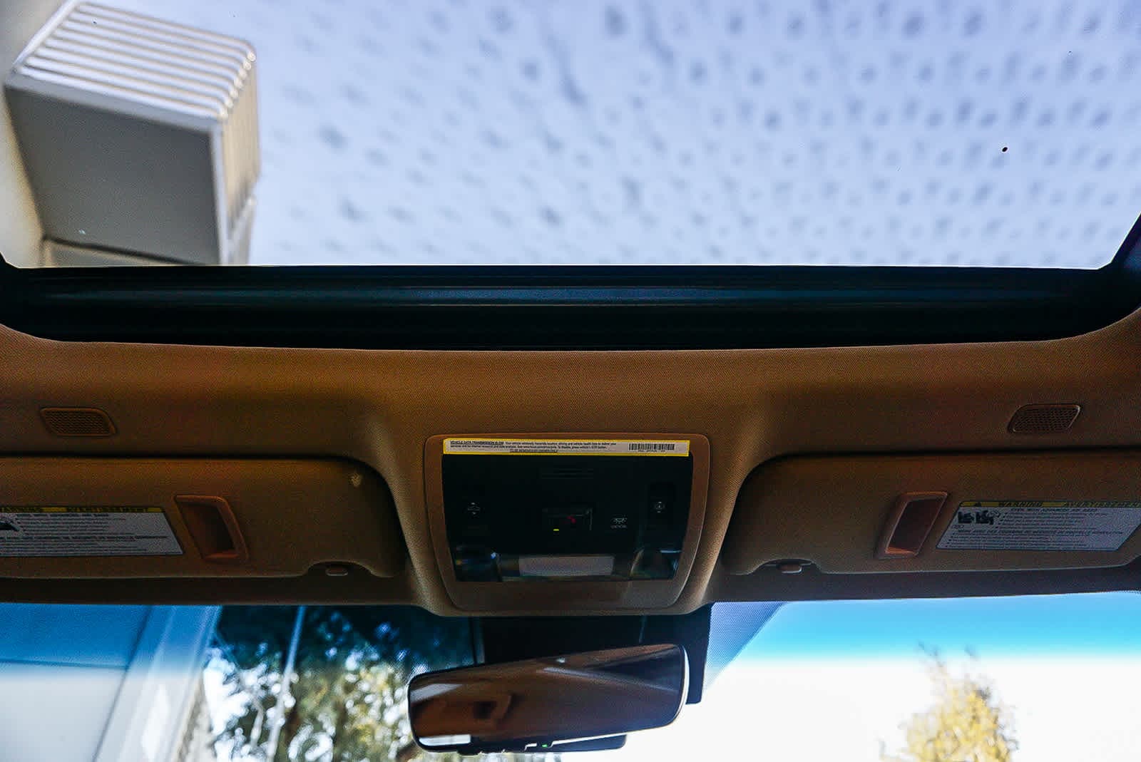 Thumbnail: 2025 Lexus ES - 13