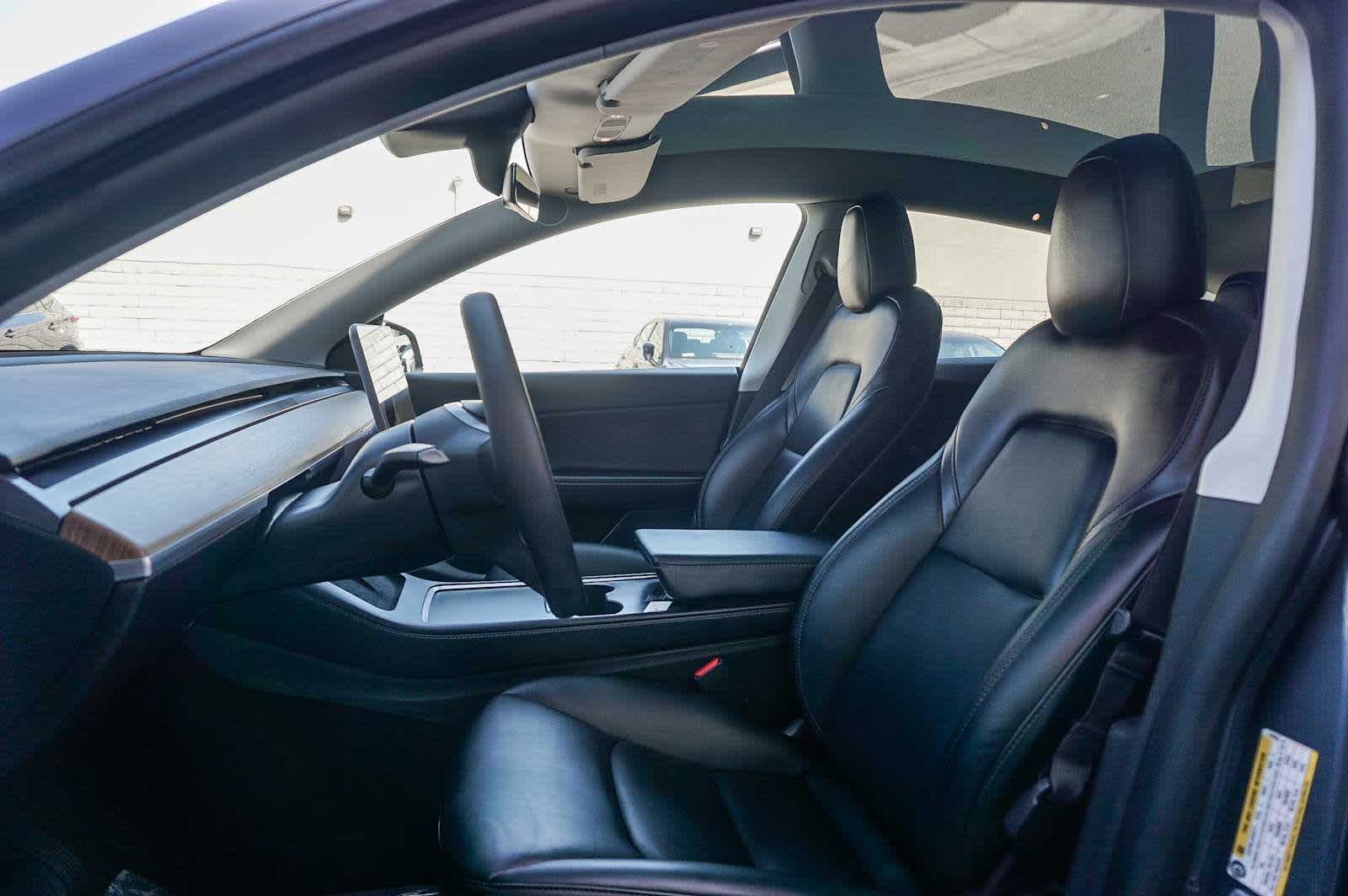Thumbnail: 2021 Tesla Model Y - 16