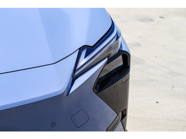 Thumbnail: 2026 Lexus ES - 7