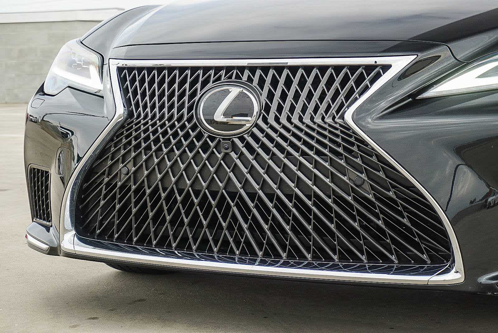 Thumbnail: 2025 Lexus LS - 8