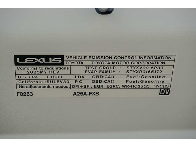 Thumbnail: 2025 Lexus ES - 28