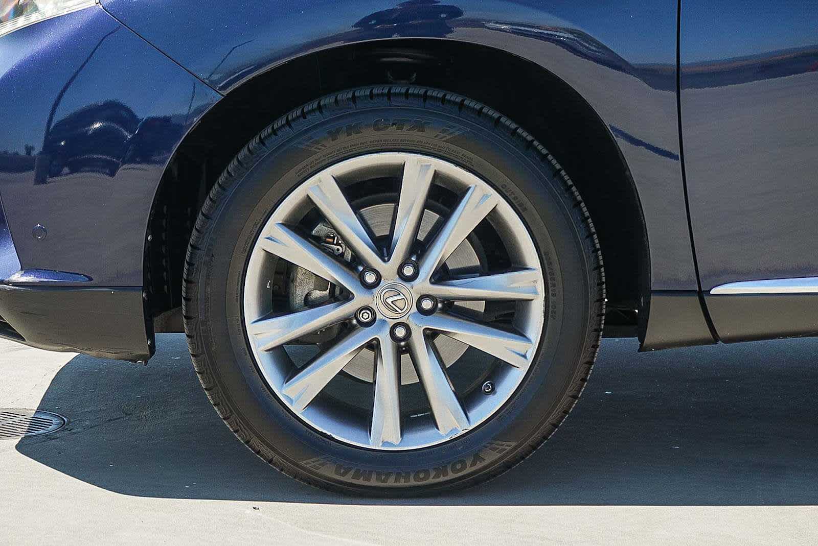 Thumbnail: 2015 Lexus RX - 9