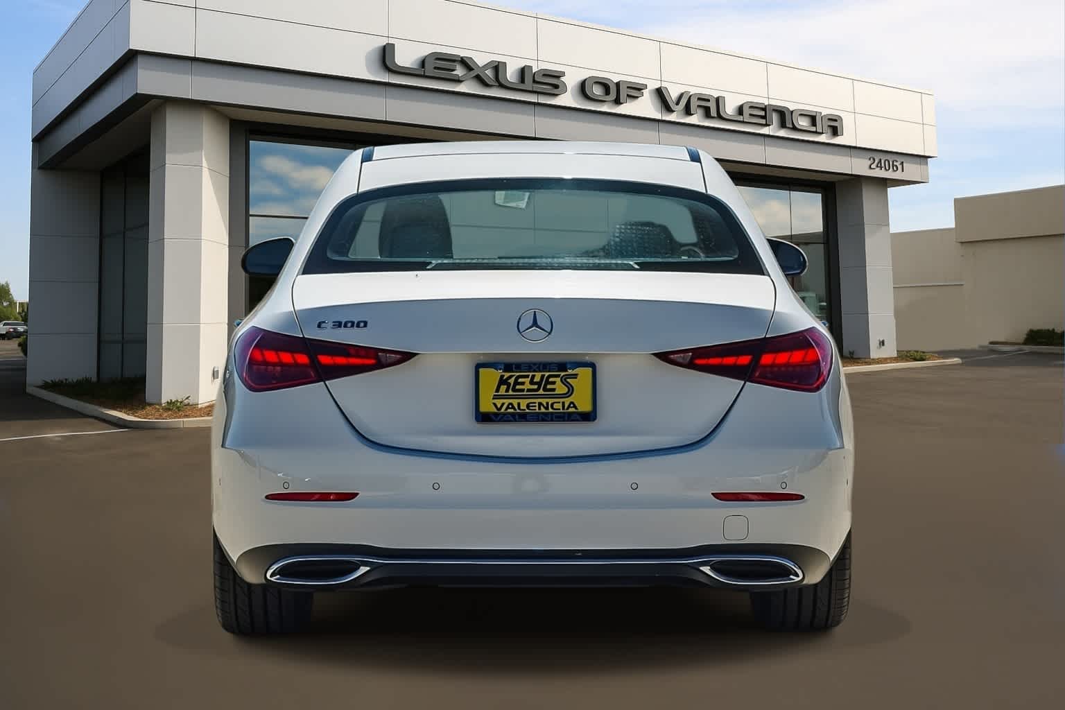 2022 Mercedes-Benz C-Class C 300 photo 2