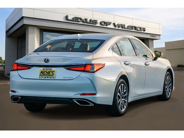 Thumbnail: 2025 Lexus ES - 4