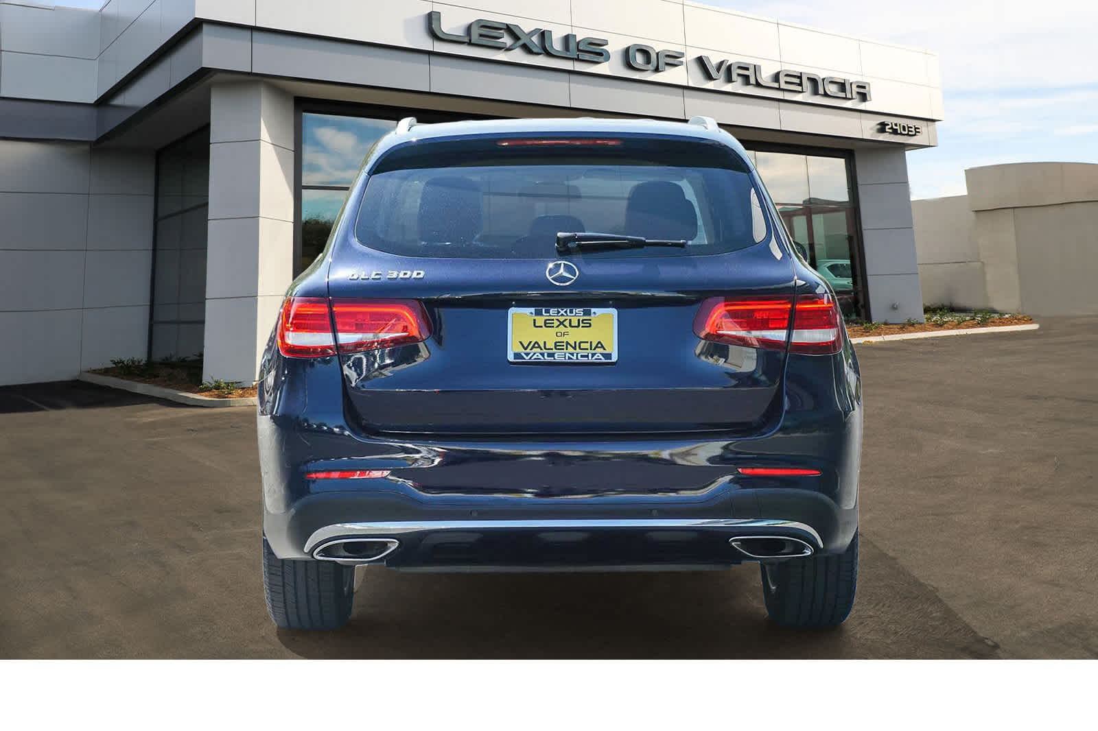 Thumbnail: 2016 Mercedes-Benz GLC - 3