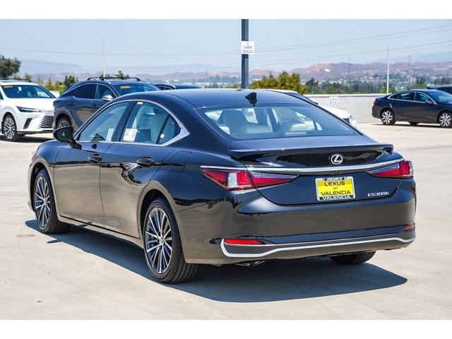 2025 Lexus ES Hybrid 300h 6
