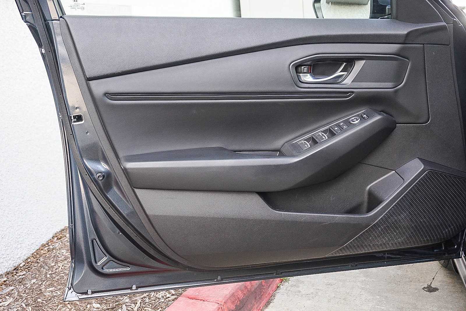 Thumbnail: 2023 Honda Accord - 22