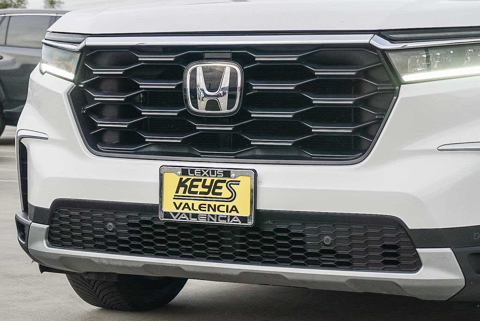 Thumbnail: 2023 Honda Pilot - 8