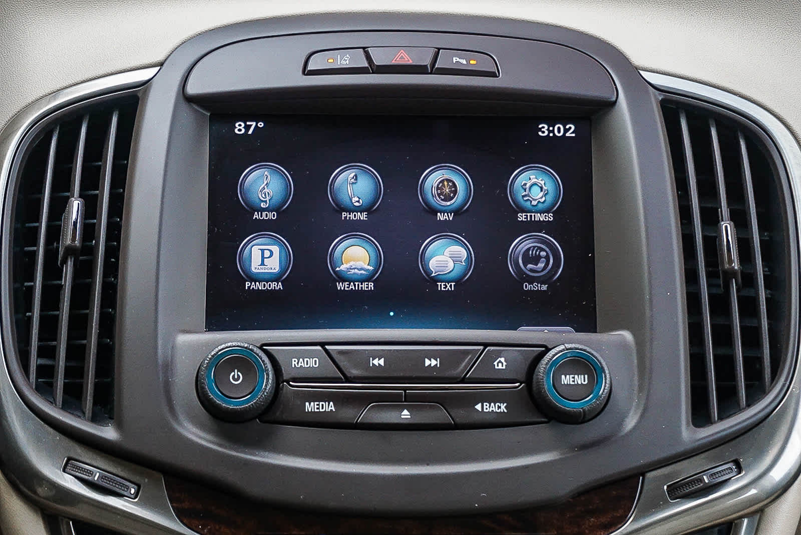 Thumbnail: 2015 Buick LaCrosse - 15