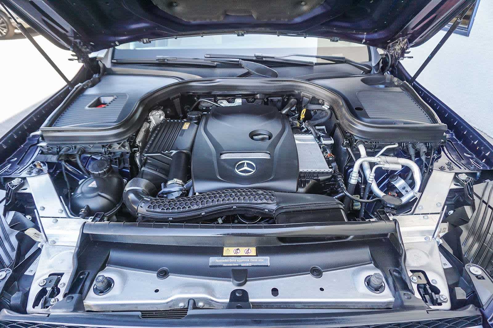 Thumbnail: 2016 Mercedes-Benz GLC - 28