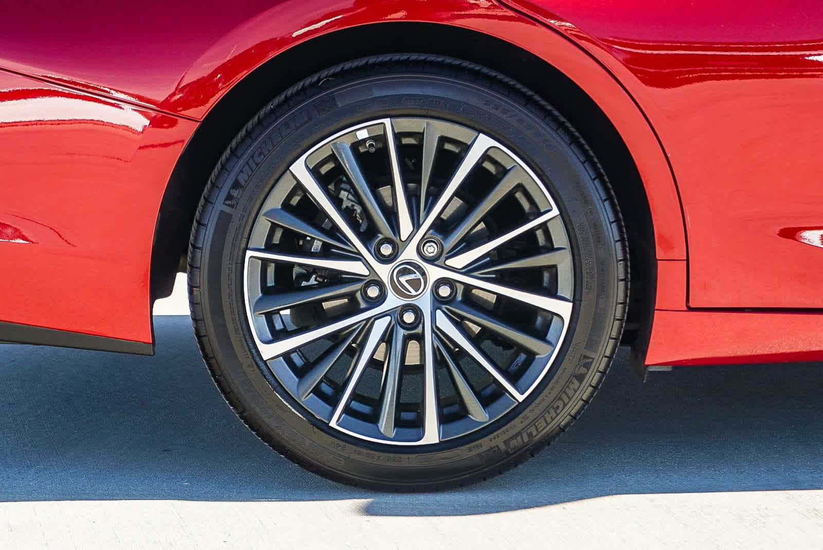 Thumbnail: 2025 Lexus ES - 11