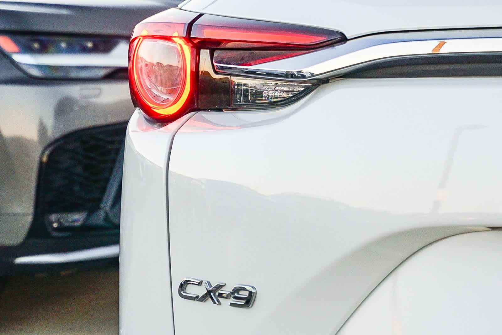 Thumbnail: 2018 Mazda CX-9 - 11