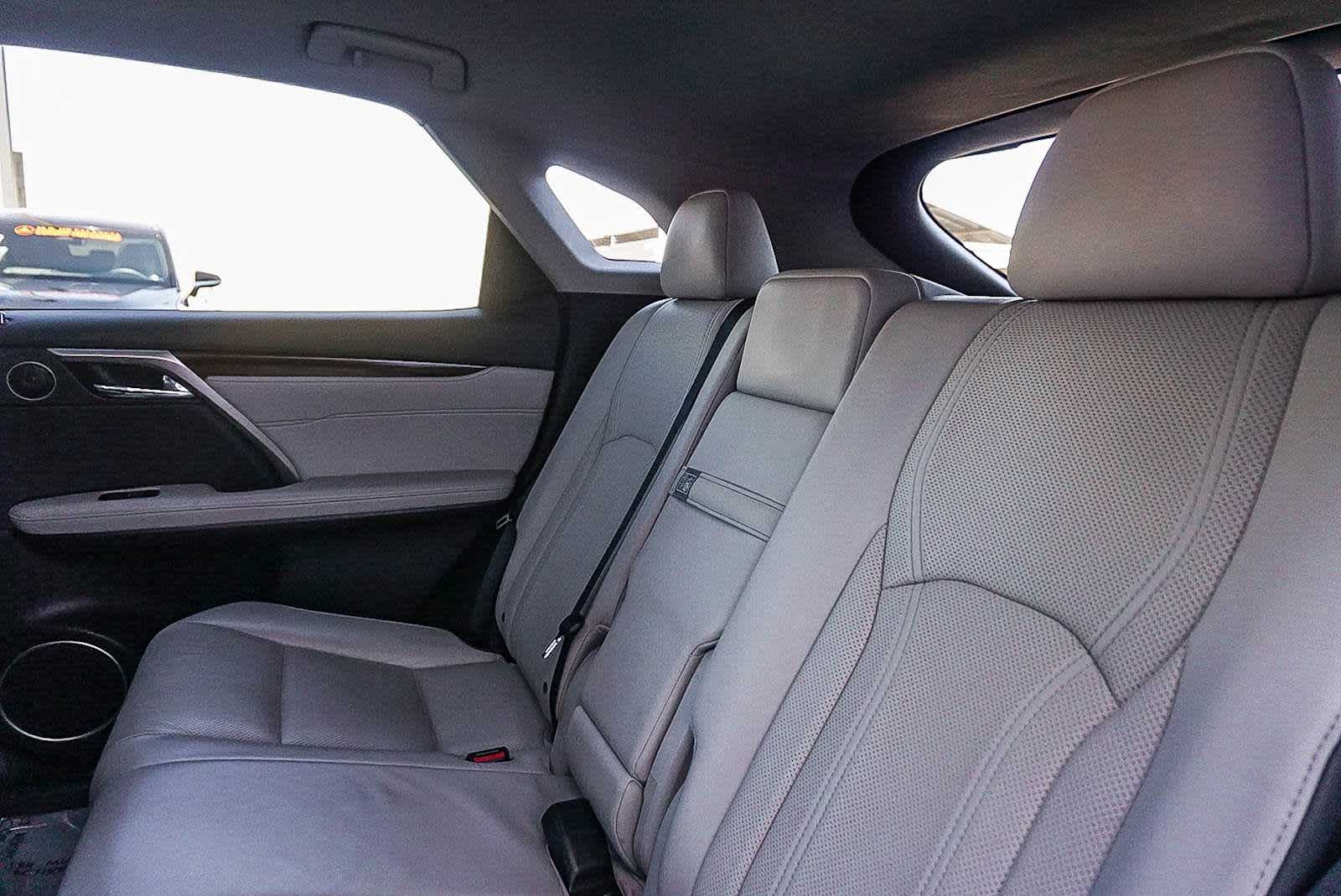 Thumbnail: 2017 Lexus RX - 19