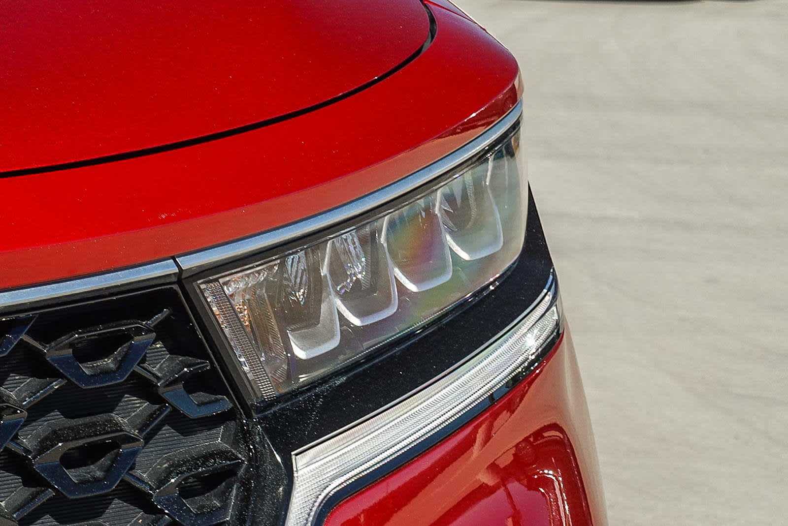 Thumbnail: 2023 Kia Sorento - 7