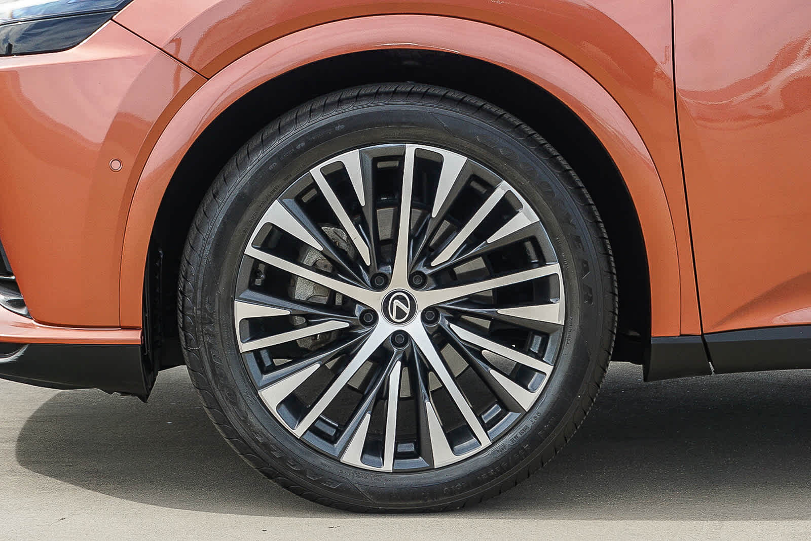 Thumbnail: 2024 Lexus RX - 9