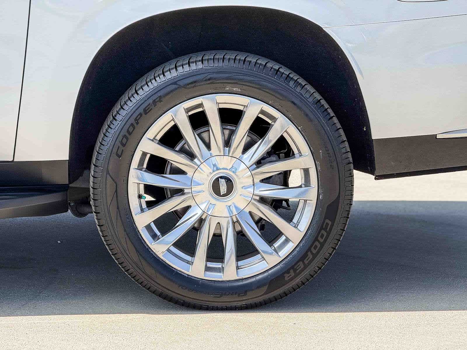 Thumbnail: 2022 Cadillac Escalade - 10