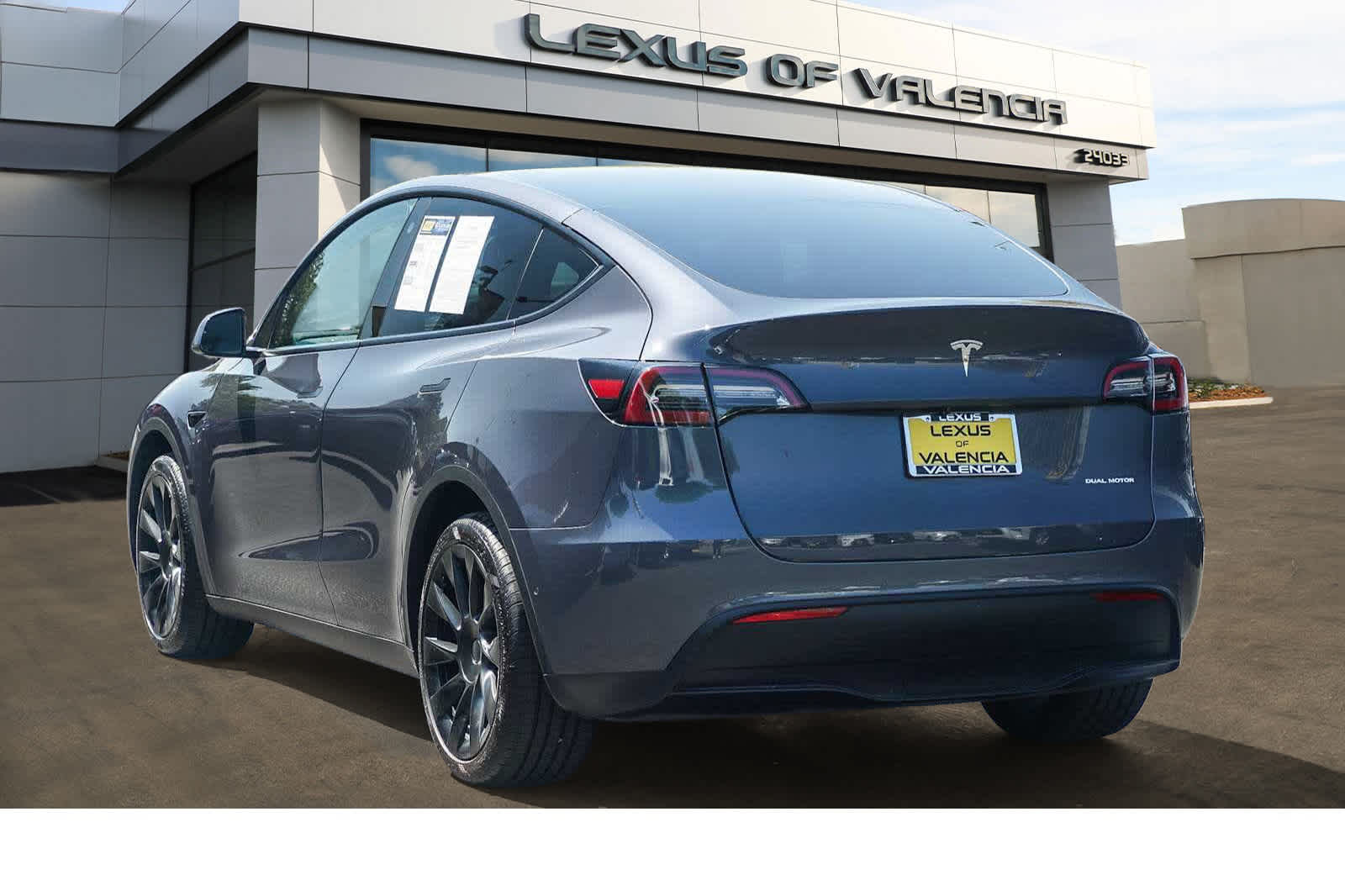 Used 2021 Tesla Model Y Long Range with VIN 5YJYGDEEXMF250363 for sale in Northfield, Minnesota