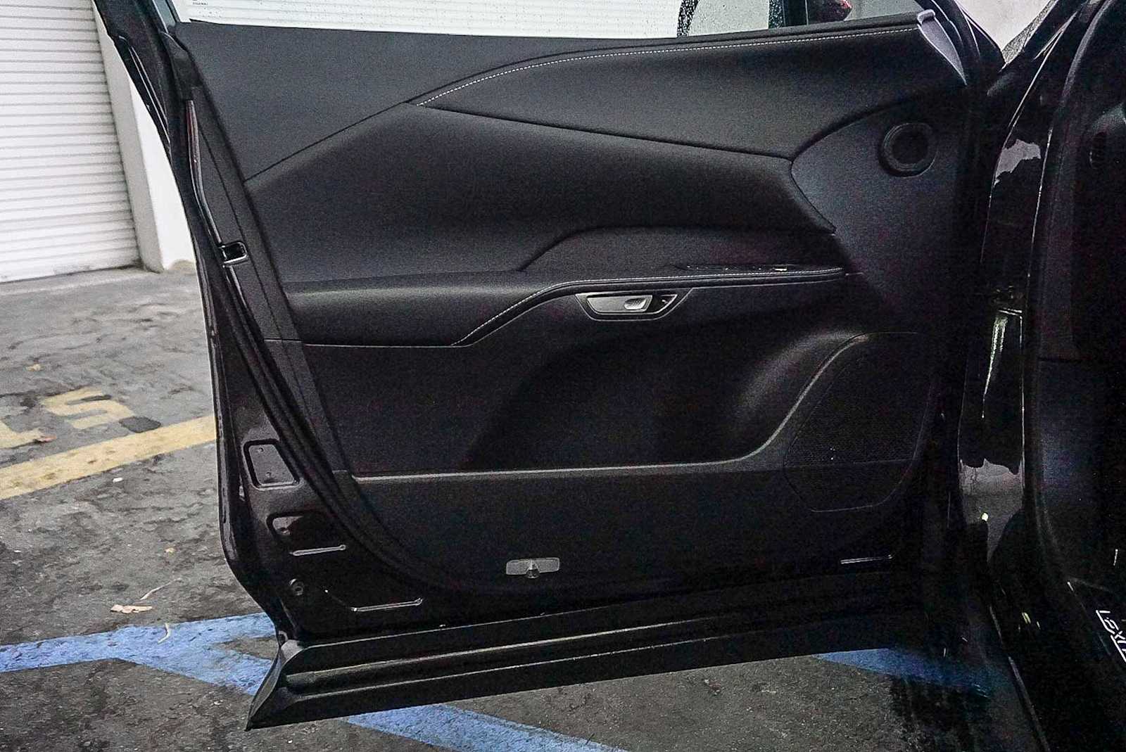 Thumbnail: 2025 Lexus RX - 21