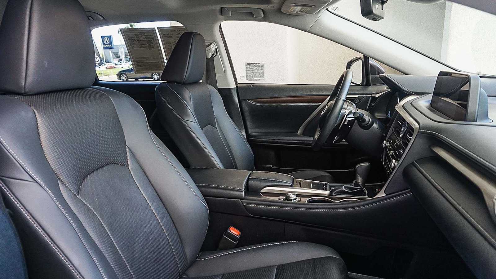 Thumbnail: 2022 Lexus RX - 23