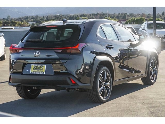 Thumbnail: 2025 Lexus UX - 7