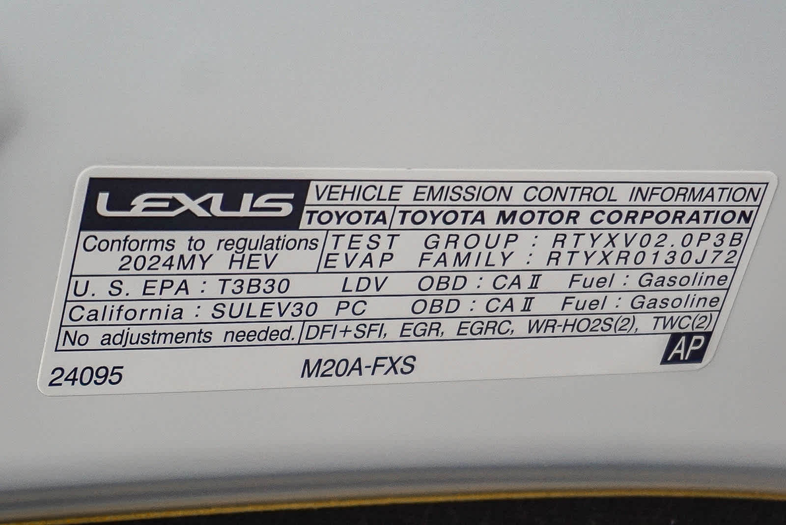 Thumbnail: 2024 Lexus UX - 28