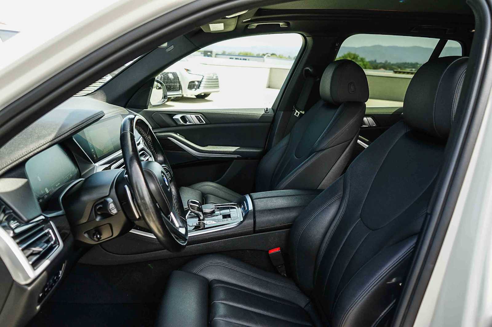 Thumbnail: 2021 BMW X5 - 16