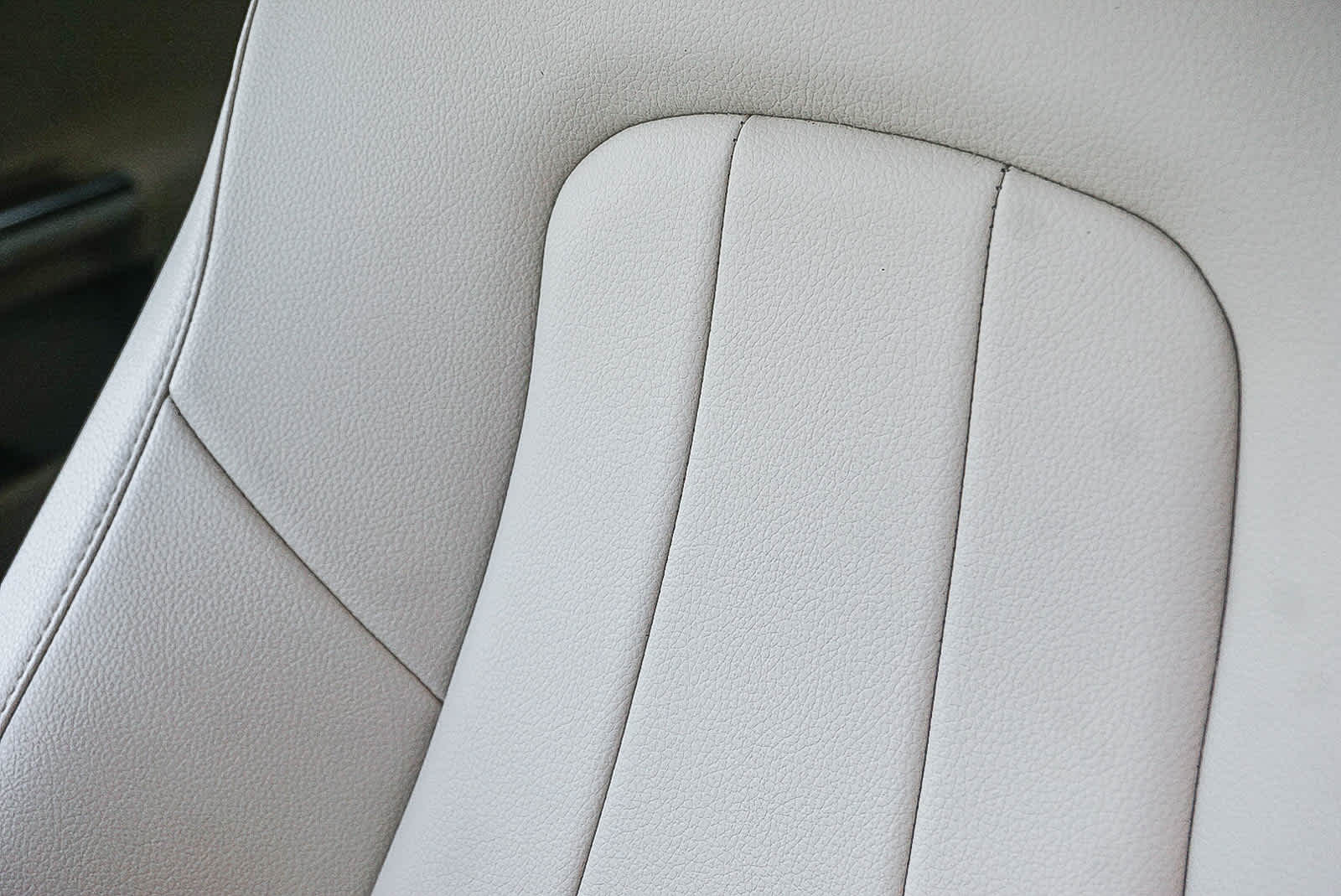 Thumbnail: 2022 Mercedes-Benz GLA - 18