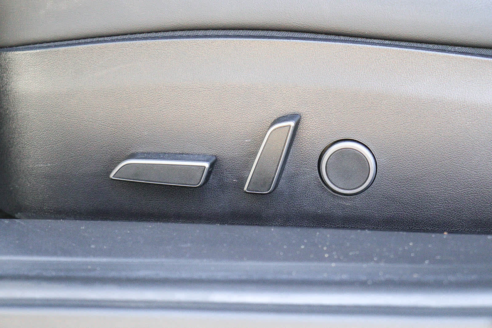 Thumbnail: 2021 Tesla Model 3 - 21