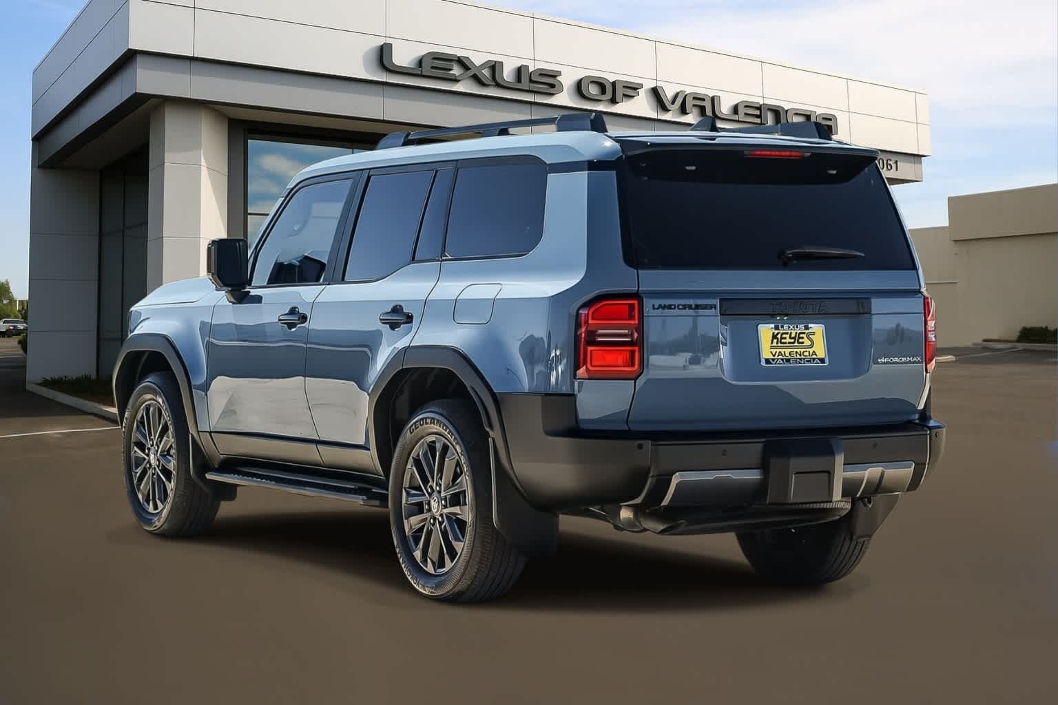 Thumbnail: 2025 Toyota Land Cruiser - 3