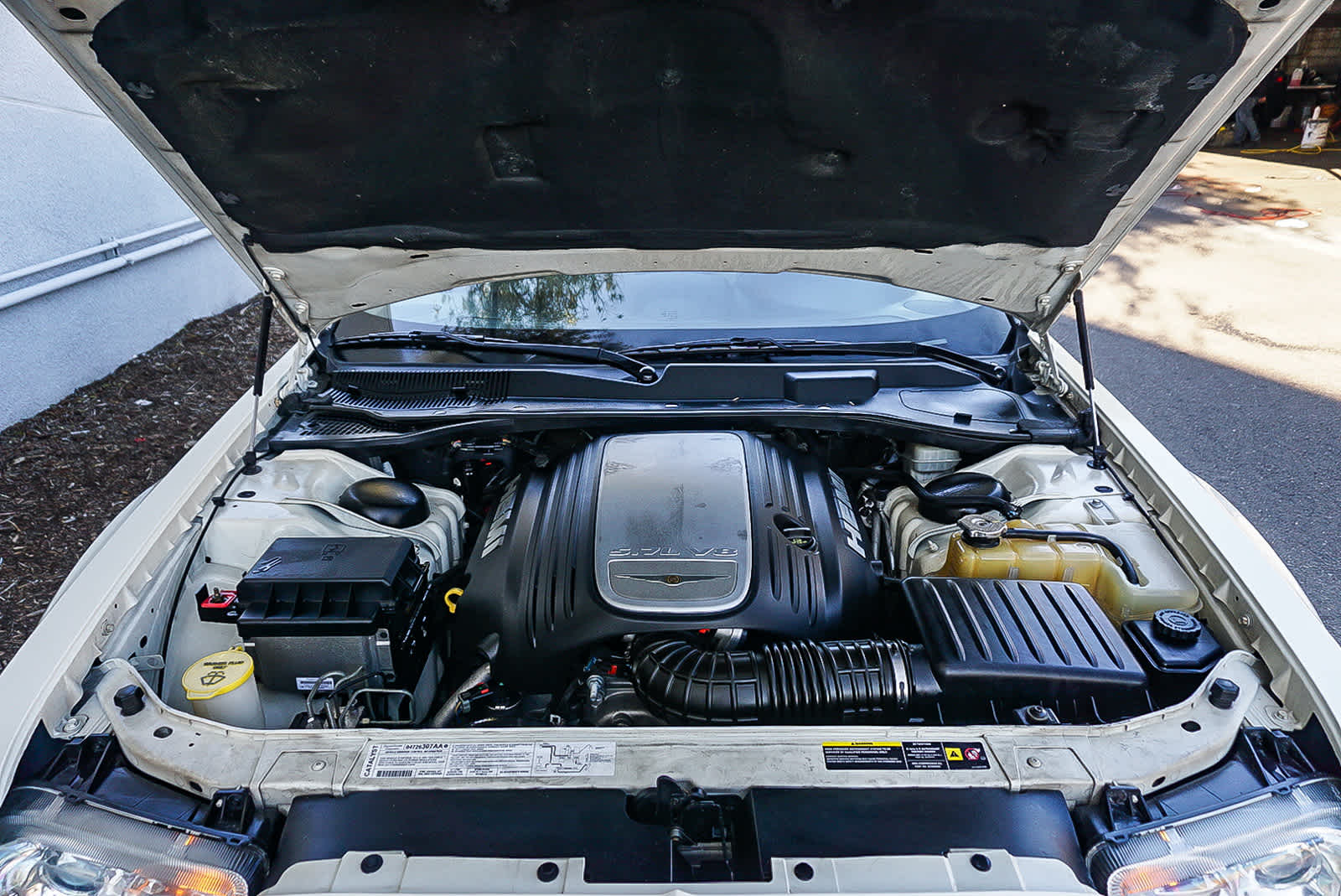 Thumbnail: 2006 Chrysler 300 - 26