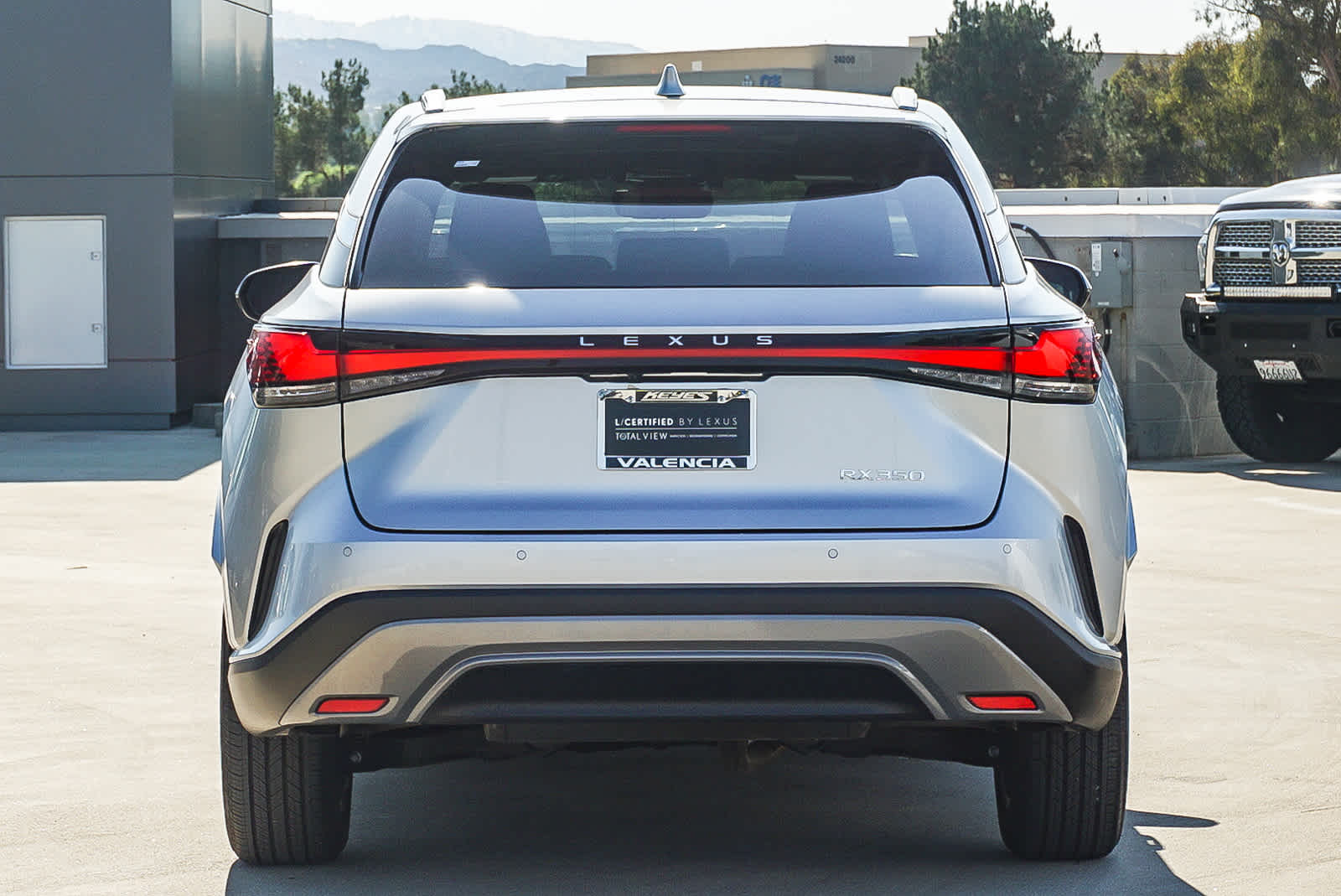 2024 Lexus RX 350 photo 2