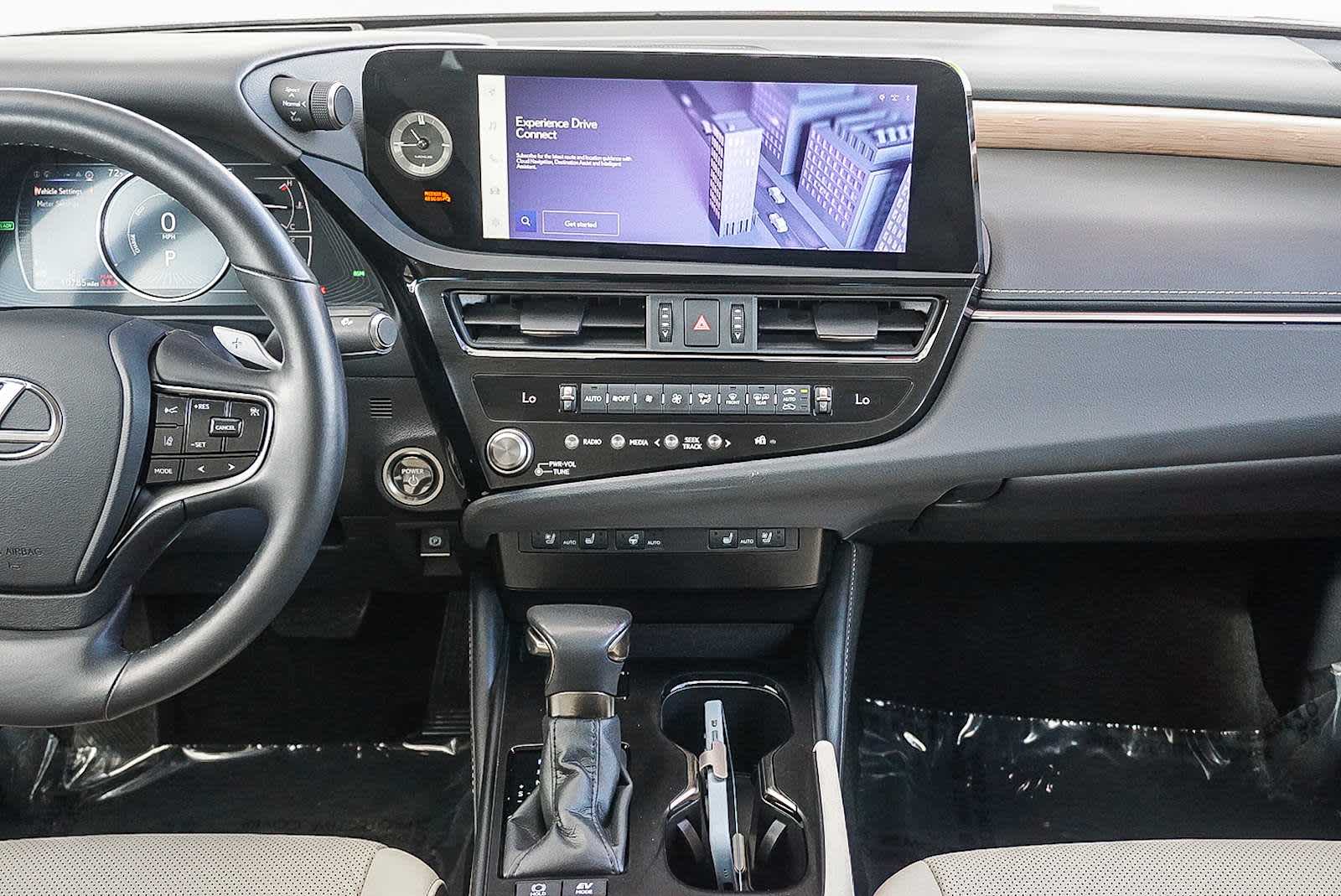 Thumbnail: 2025 Lexus ES - 14