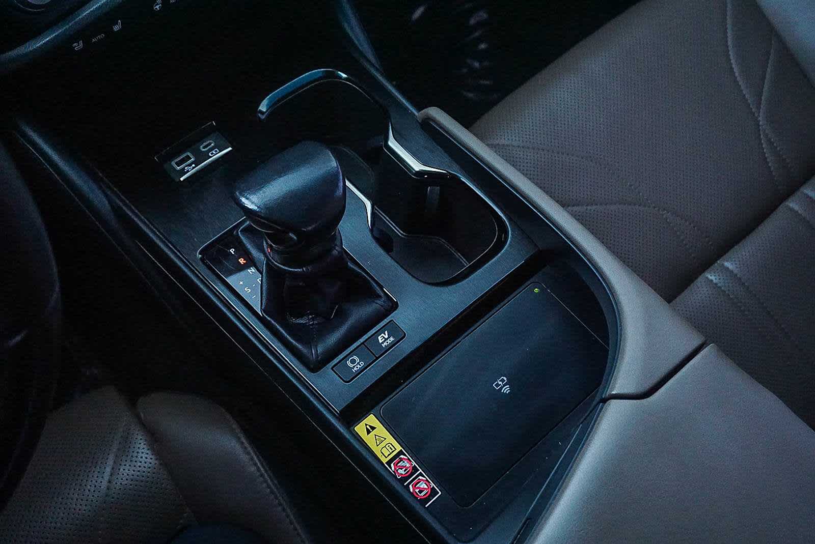 Thumbnail: 2023 Lexus ES - 23