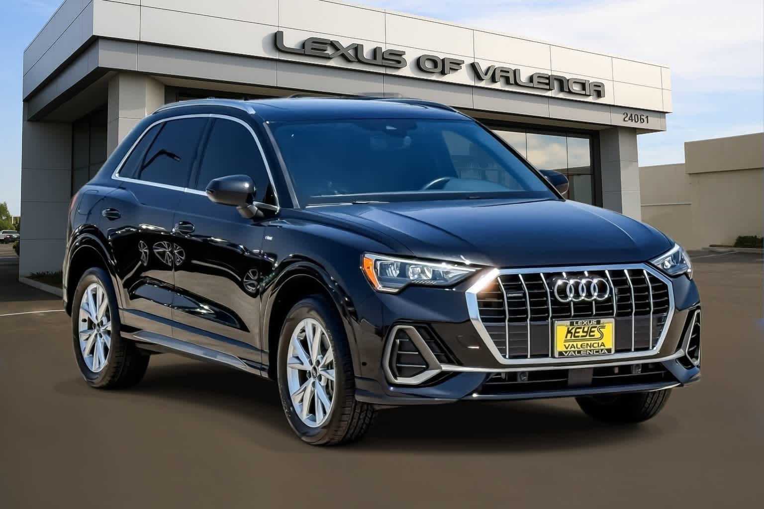 Thumbnail: 2022 Audi Q3 - 4