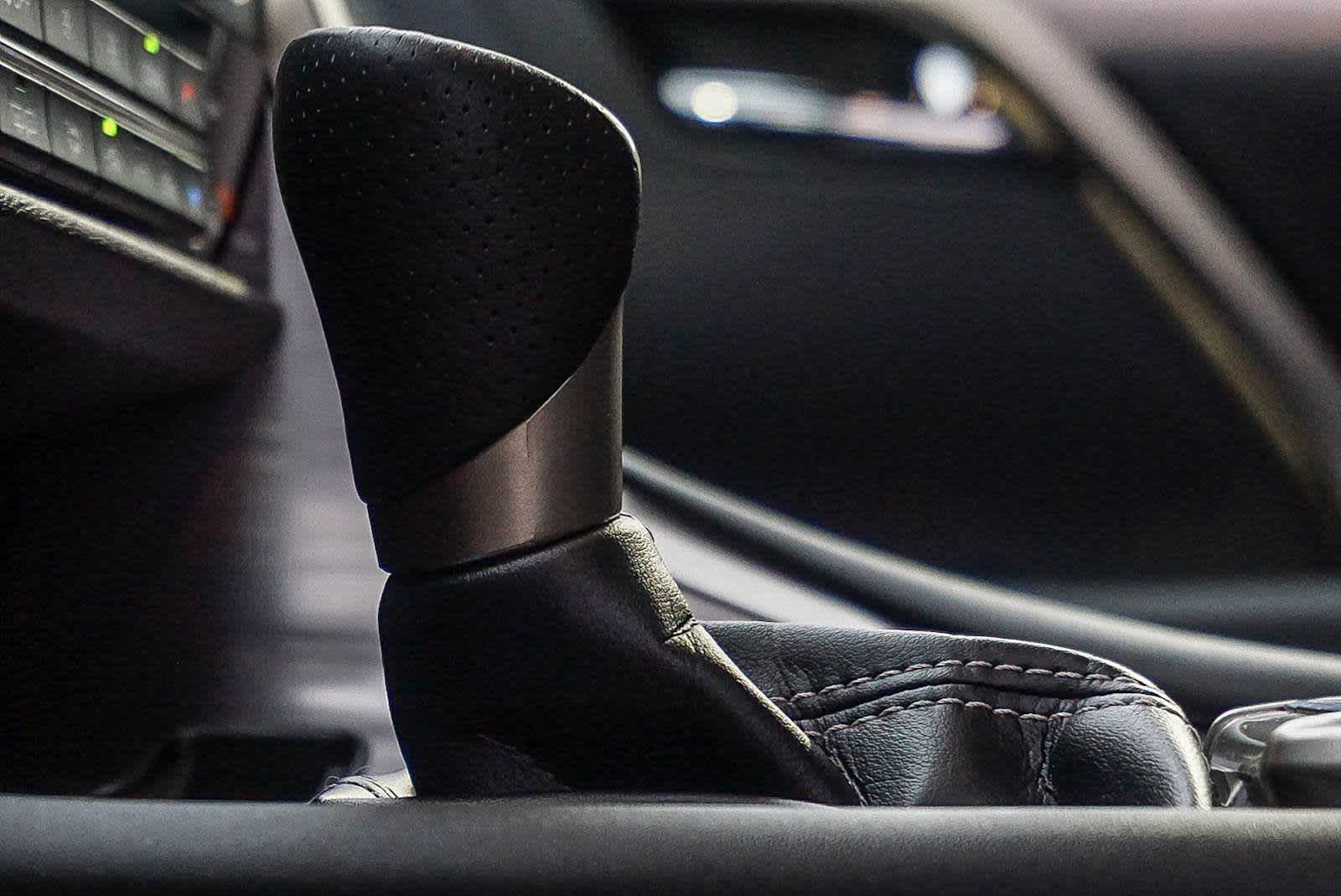 Thumbnail: 2021 Lexus RX - 21