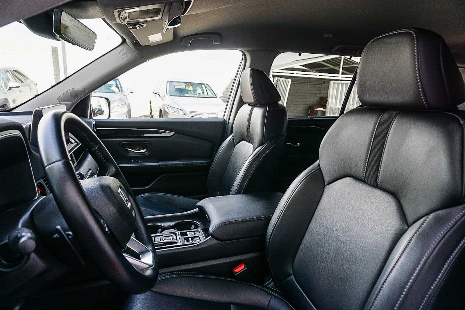 Thumbnail: 2025 Honda Pilot - 16