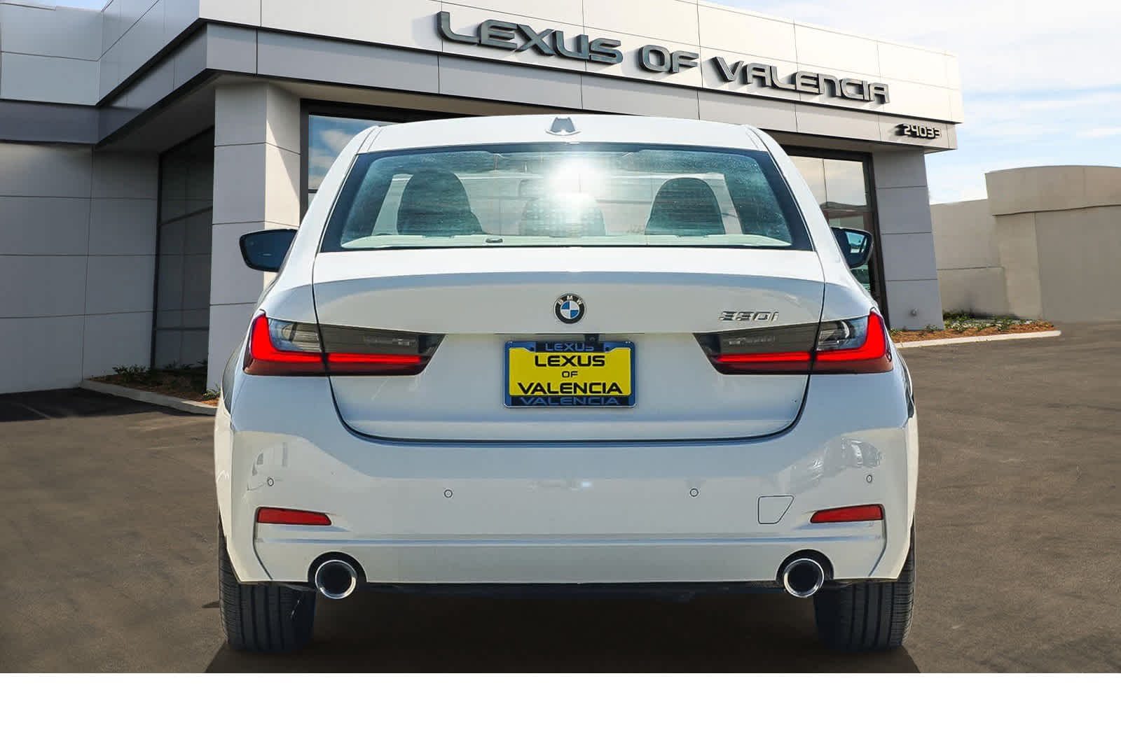 Thumbnail: 2023 BMW 3 Series - 3