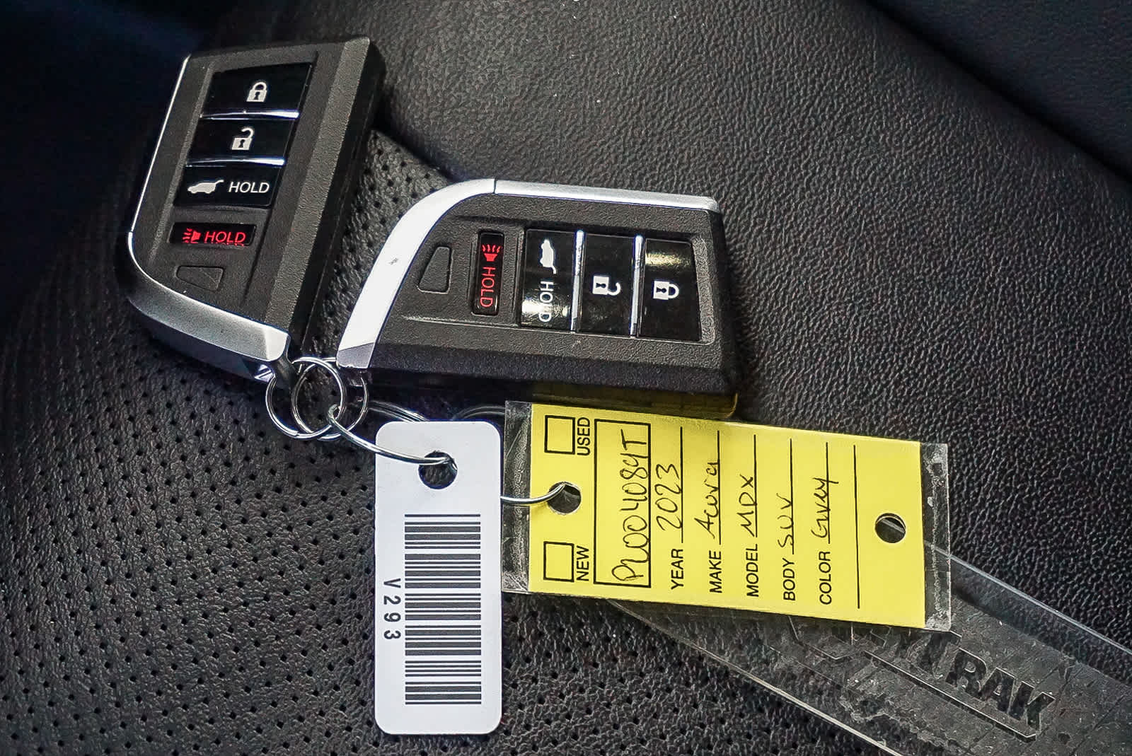 Thumbnail: 2023 Acura MDX - 34