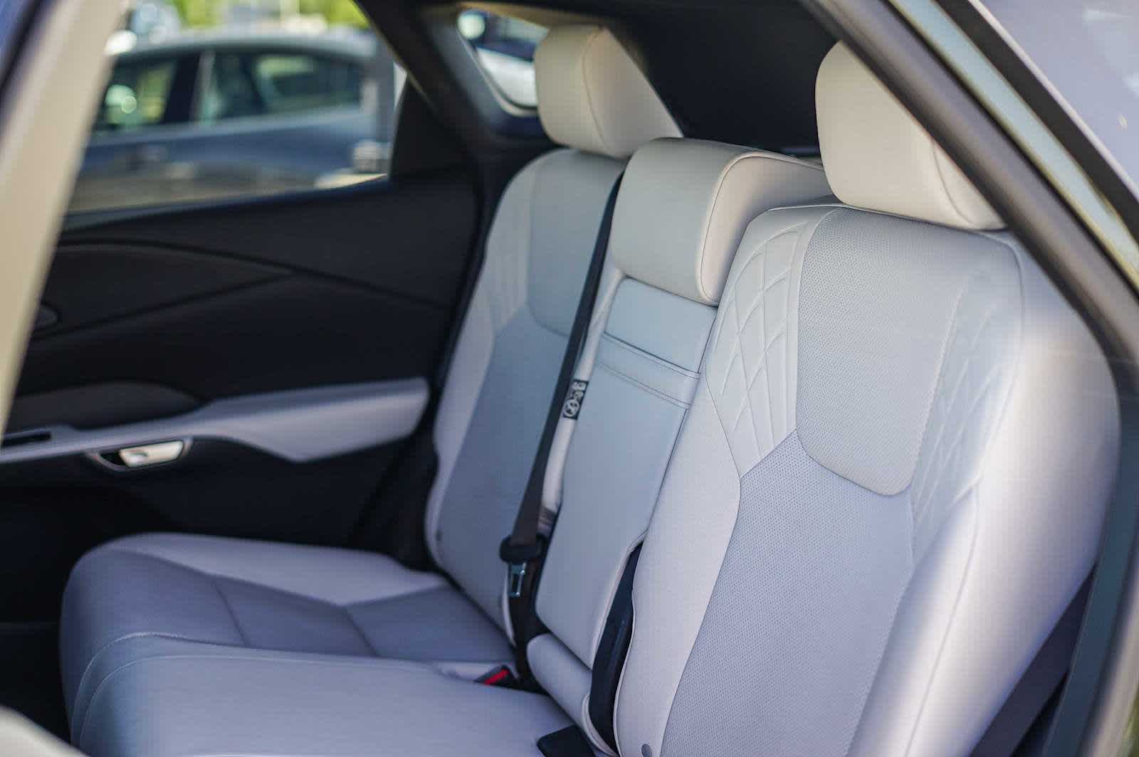 Thumbnail: 2023 Lexus RX - 22