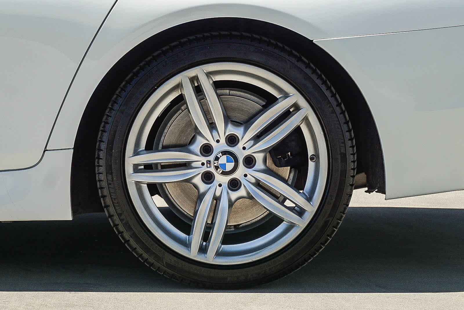 Thumbnail: 2014 BMW 5 Series - 10