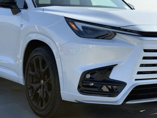 2026 Lexus TX 350 F SPORT photo 4