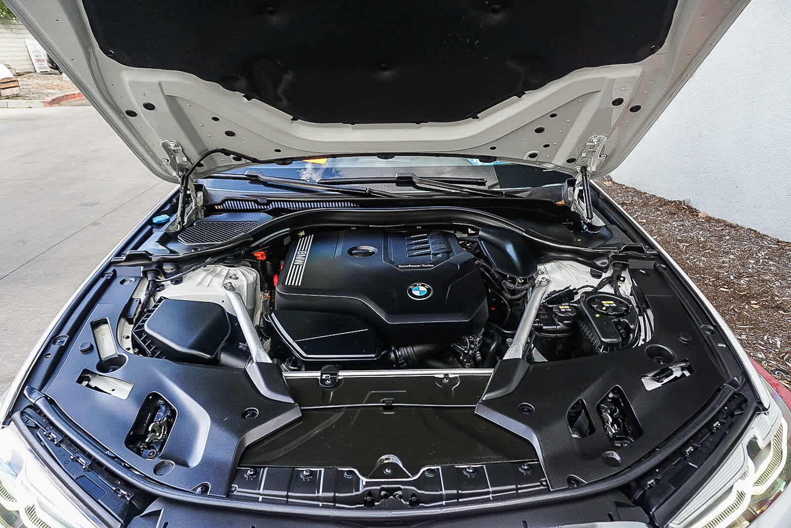 Thumbnail: 2021 BMW 5 Series - 29