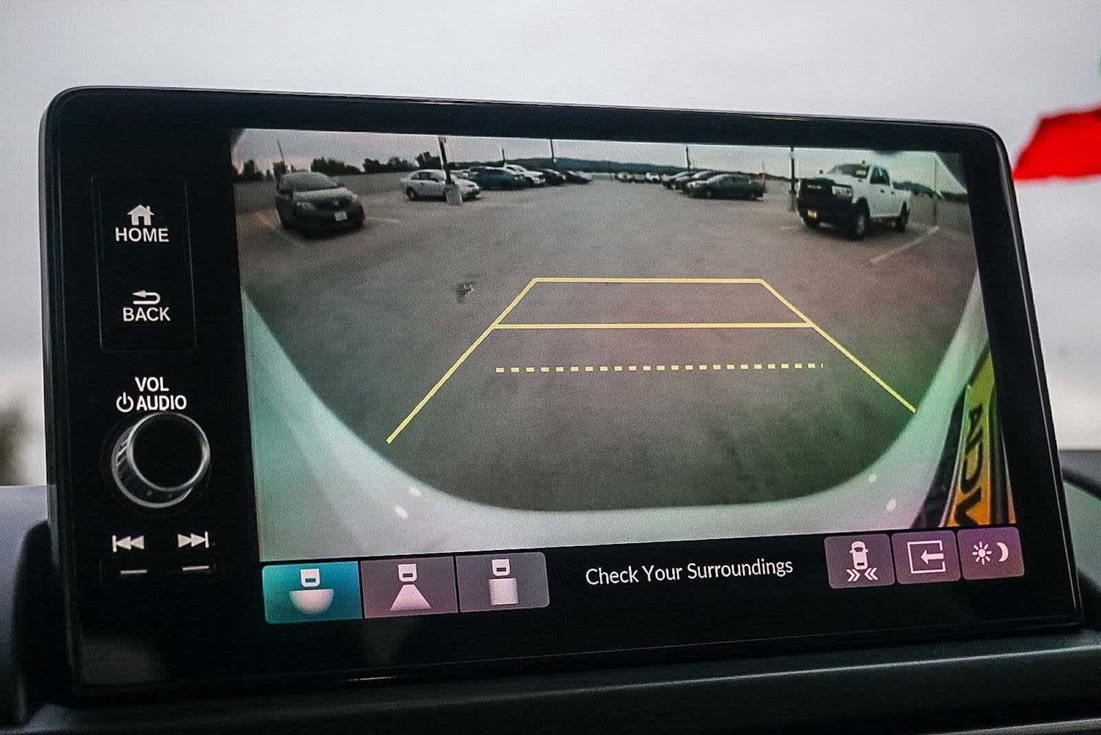 Thumbnail: 2023 Honda Pilot - 23