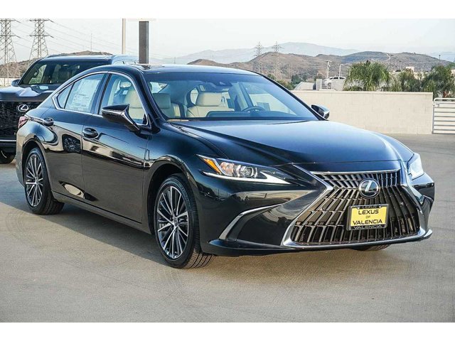 Thumbnail: 2025 Lexus ES - 5