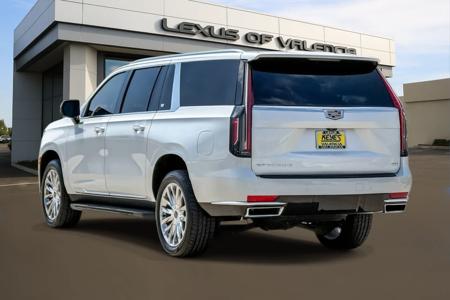 Thumbnail: 2022 Cadillac Escalade - 2